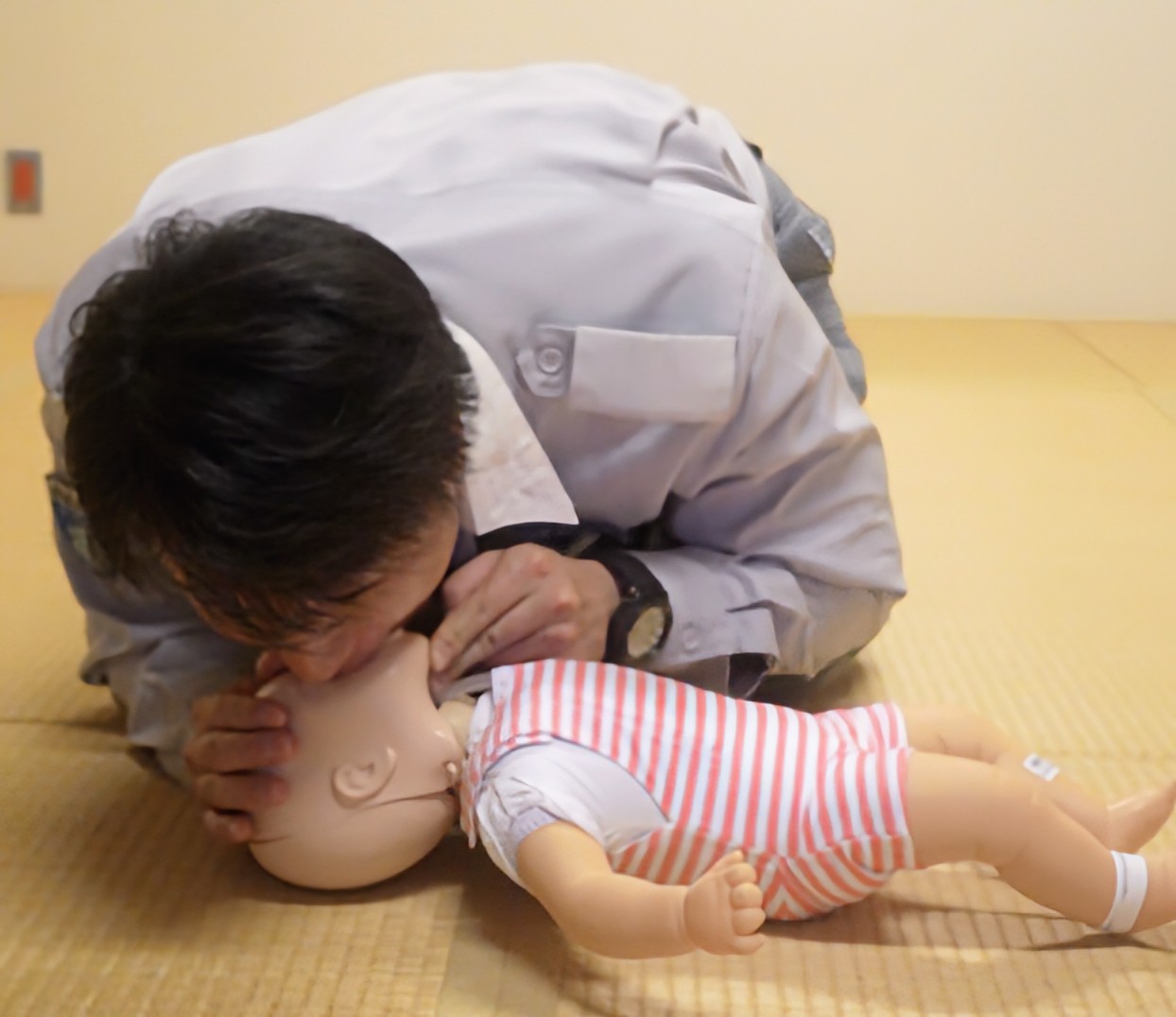 乳児の人工呼吸