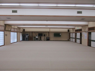 第一研修室　カーペット